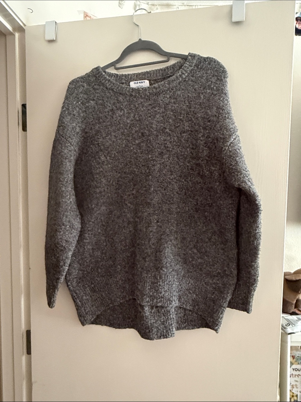 Old Navy Women's Charcoal Crew Neck Sweater